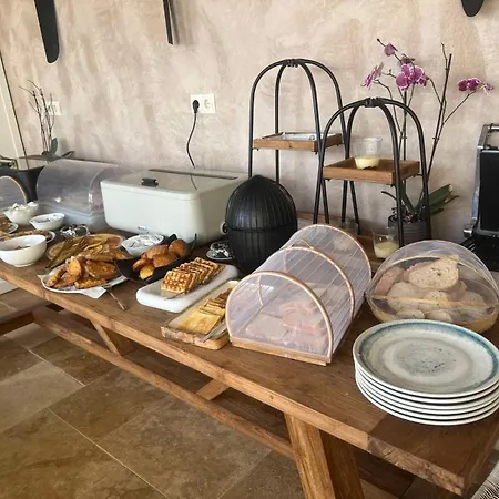 Hotel apartamentowy Essentia Luxury 3*