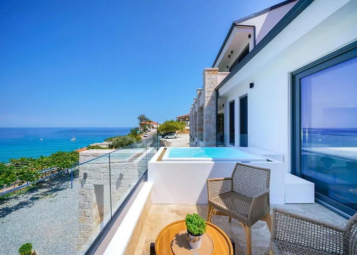 Essentia Luxury Lägenhetshotell Koinyra