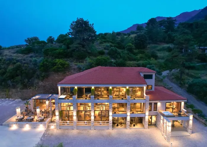 Essentia Luxury 3* Koinyra