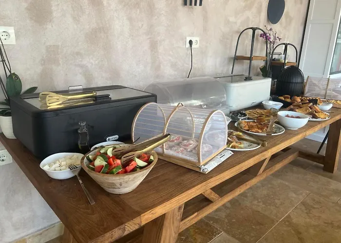 Essentia Luxury Lägenhetshotell 3*