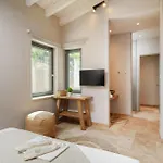 Essentia Luxury Aparthotel Koinira