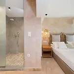 Essentia Luxury Koinira