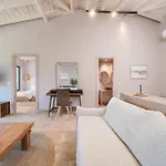 Essentia Luxury 3* Koinira