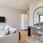 Aparthotel Essentia Luxury