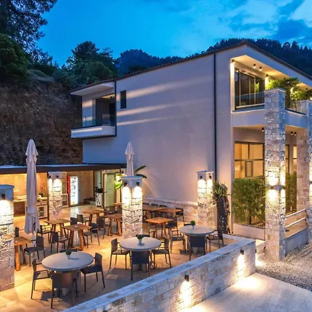Aparthotel Essentia Luxury 3*