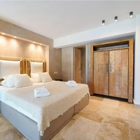 Aparthotel Essentia Luxury 3*