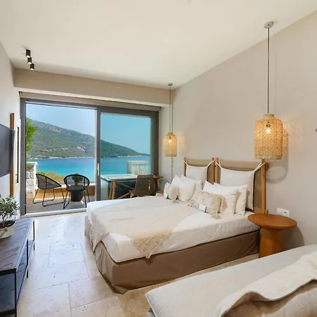 Essentia Luxury 3* Kinira
