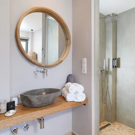Aparthotel Essentia Luxury Kinira